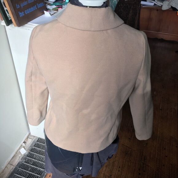 Chico’s Vintage style camel color business casual jacket - Picture 3 of 4